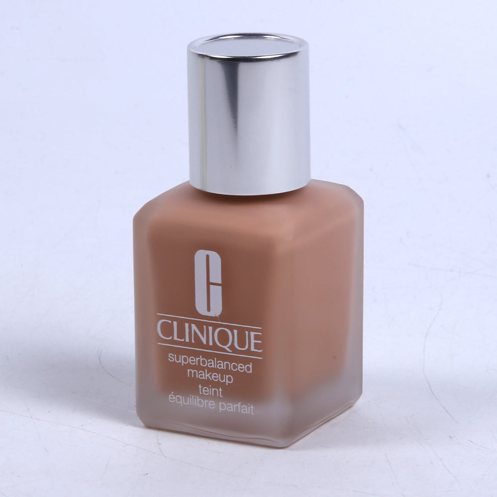 CLINIQUE SUPERBALANCED MAKE UP 07 | Best Price in Pakistan original skincare product Pakistan مرکزی تصویر