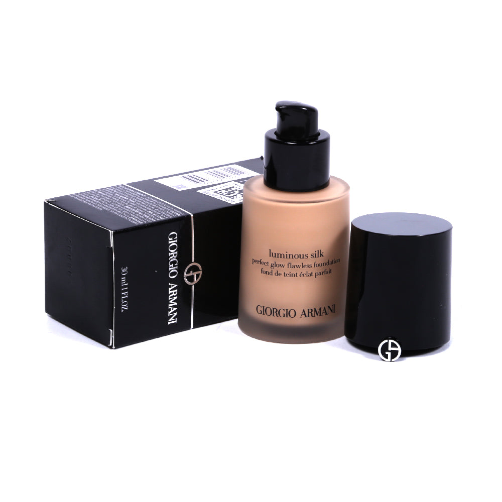 GIORGIO ARMANI FOUNDATION | Best Price in Pakistan original skincare product Pakistan