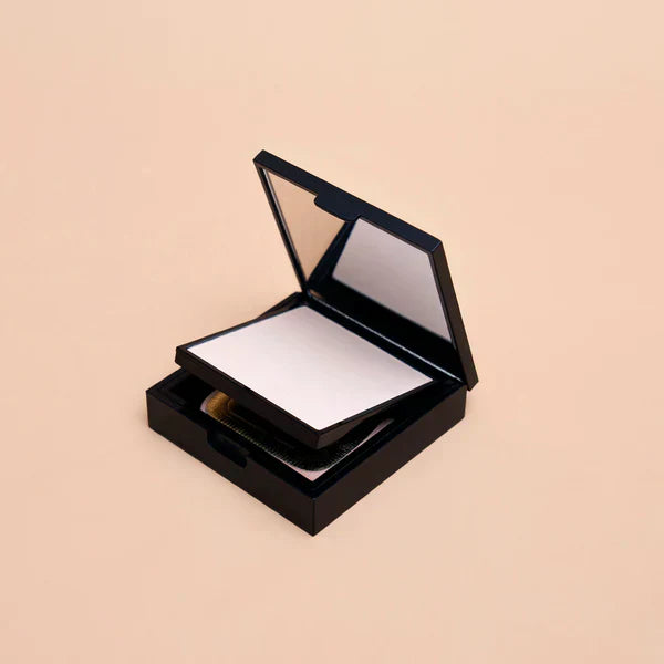 AMRIJ #06 ULTIMATE PRO WET&DRY COMPACT POWDER | Best Price in Pakistan original skincare product Pakistan مرکزی تصویر