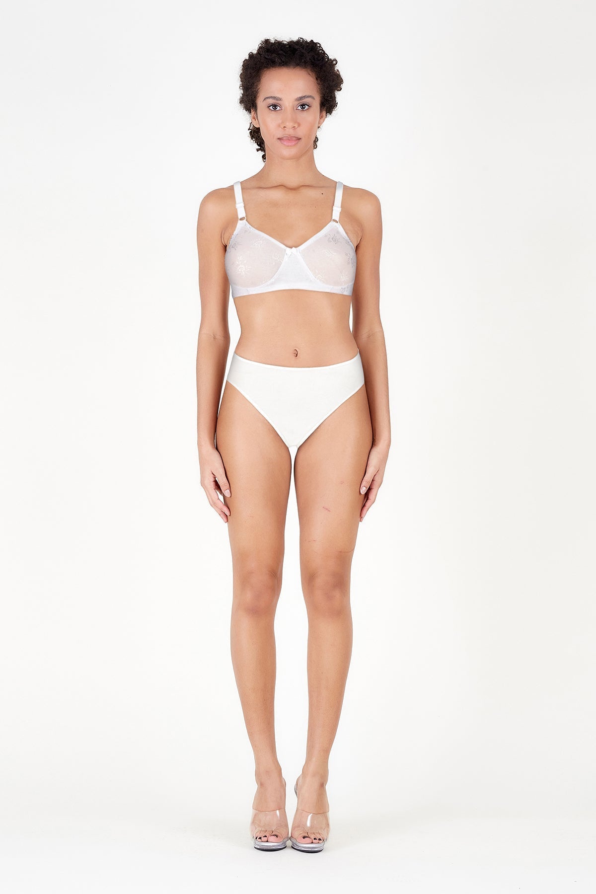 BLS | Mylena Non Wired And Non Padded Bra | White | Best Price in Pakistan original skincare product Pakistan مرکزی تصویر
