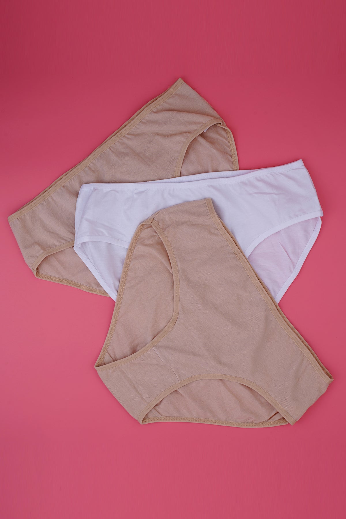 BLS | Paola Low Rise Cotton Panty | Skin, White, Skin | Pack of 3 | Best Price in Pakistan original skincare product Pakistan مرکزی تصویر
