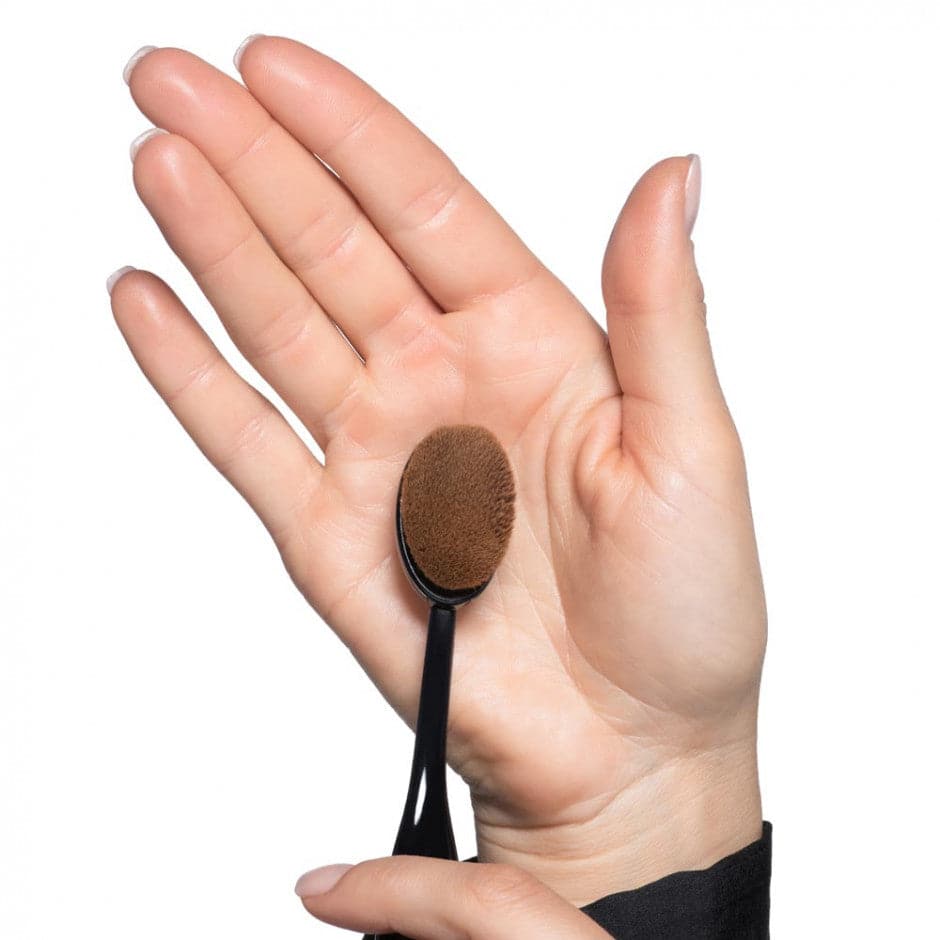 Artdeco Medium Oval Brush Premium Quality | Best Price in Pakistan original skincare product Pakistan مرکزی تصویر